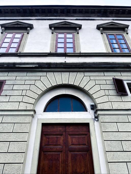 Apartment New Stylish 3-room On Lungarno