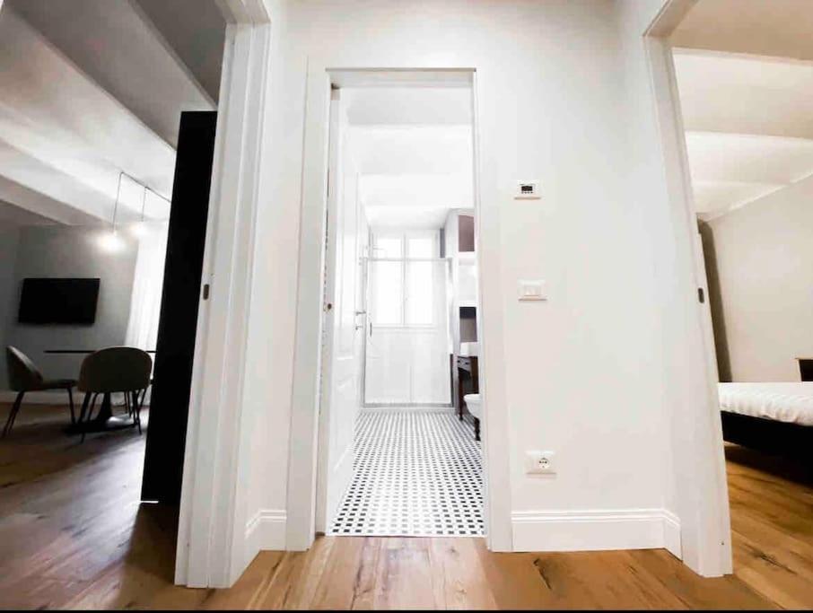 Apartment New Stylish 3-room On Lungarno *