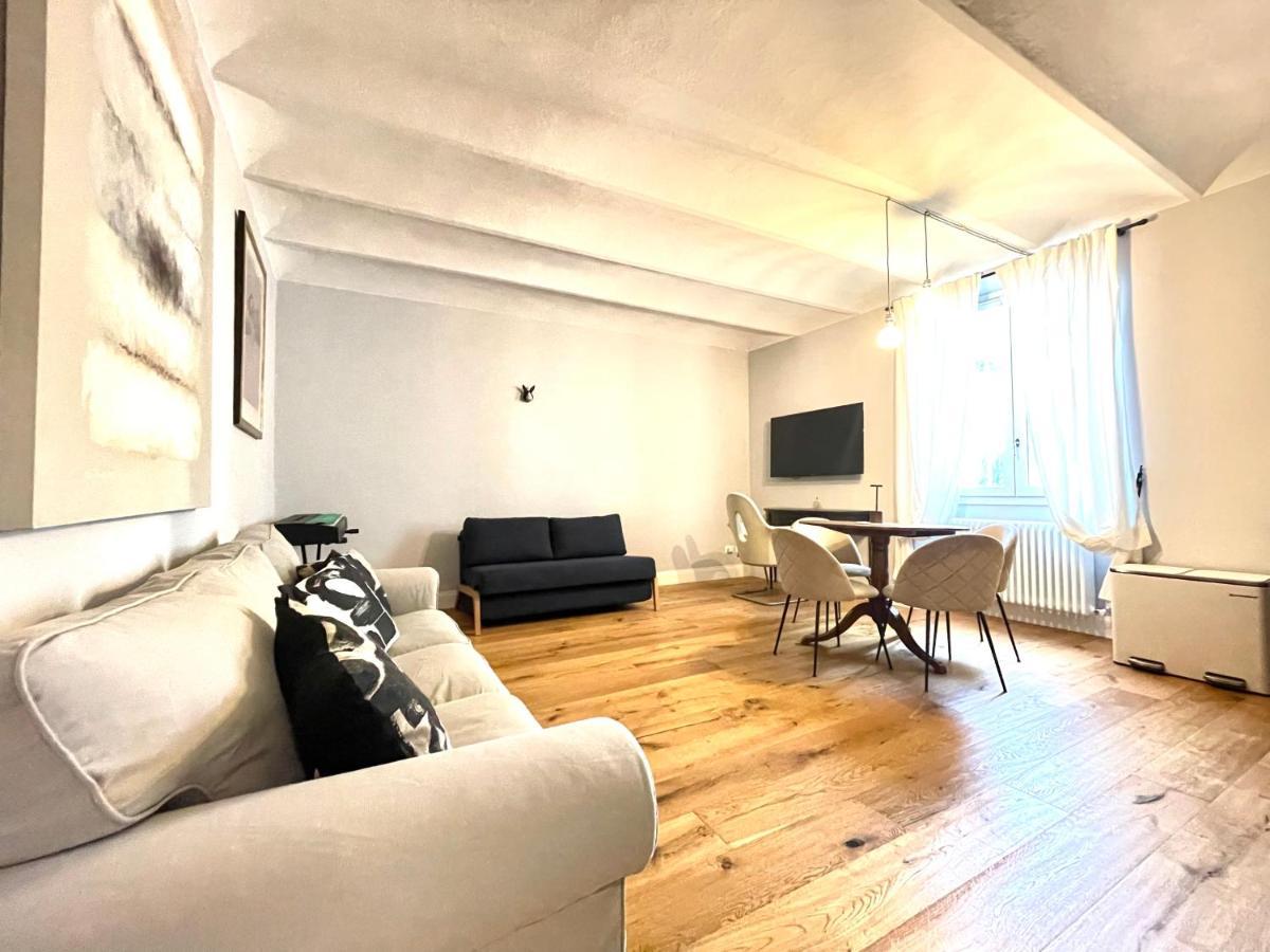Apartment New Stylish 3-room On Lungarno Florence